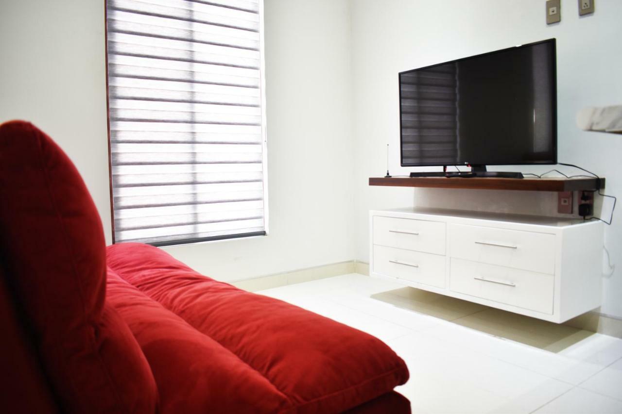 En El Centro 3 Hermoso Loft Familiar Ac Wifi 300 Mbps Aguascalientes Exterior foto